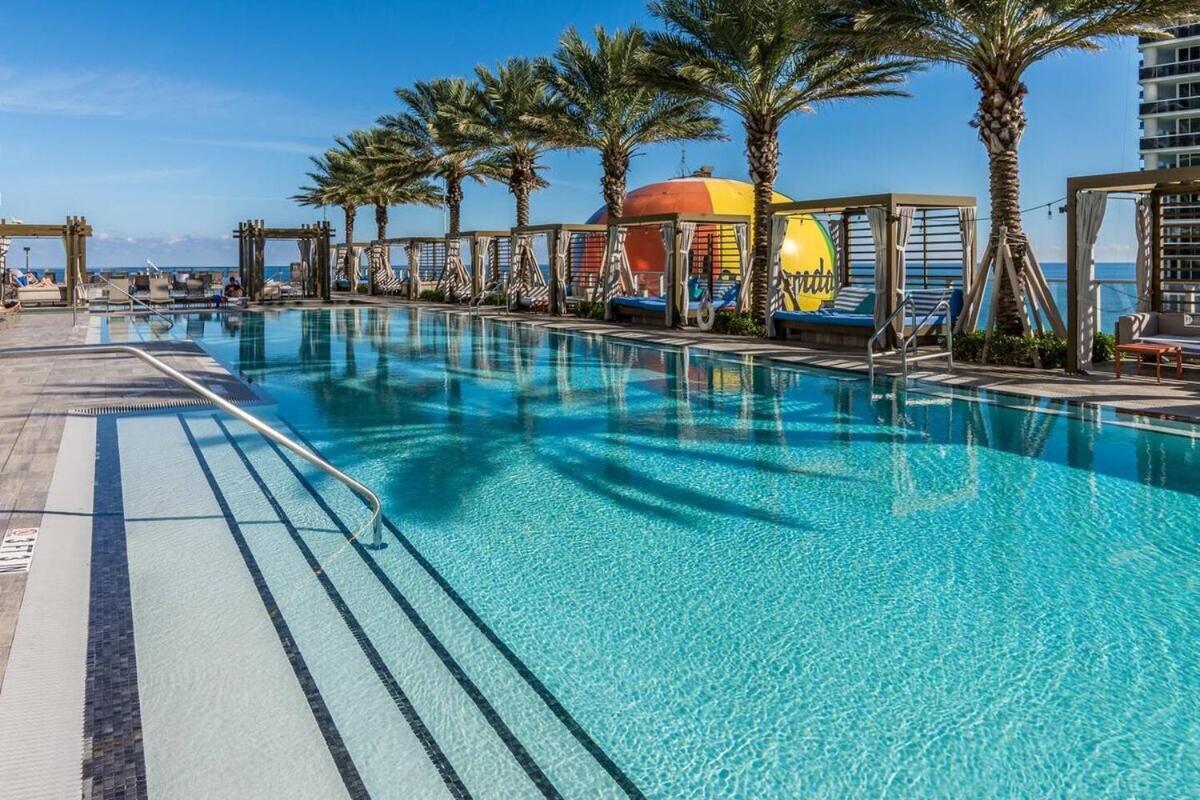 Beachfront Condo With Mesmerizing Views Hollywood Exterior foto